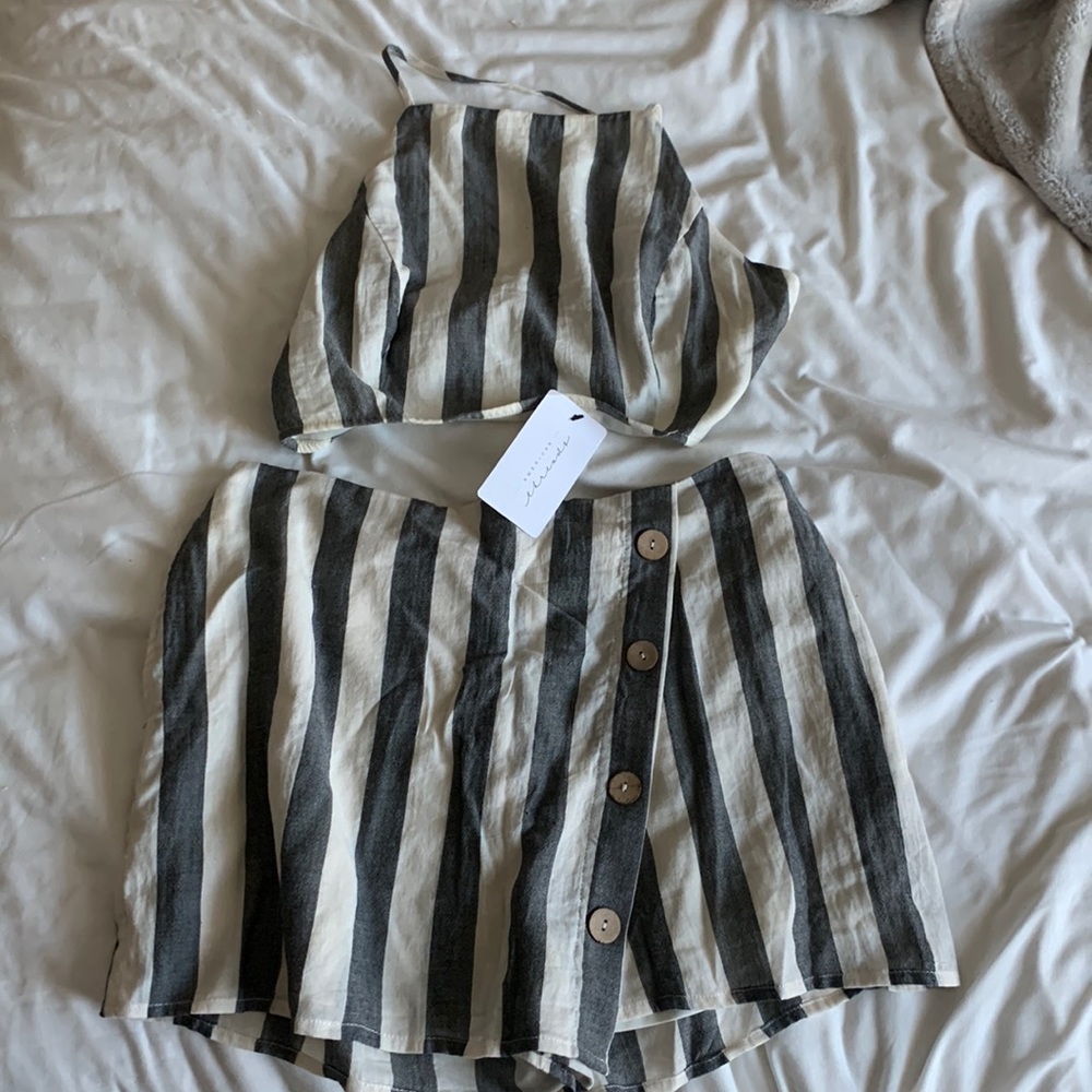 Two piece set